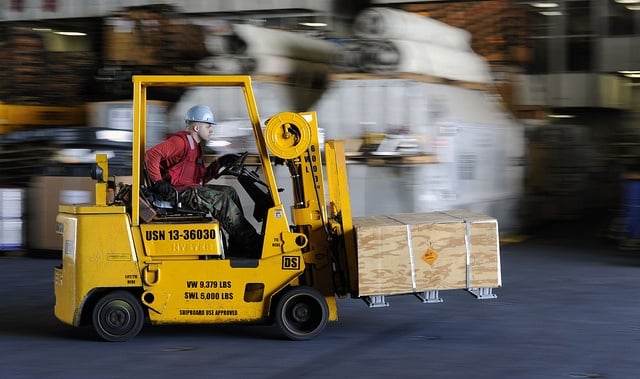 fast warehouse access for forklifts with rapid doors